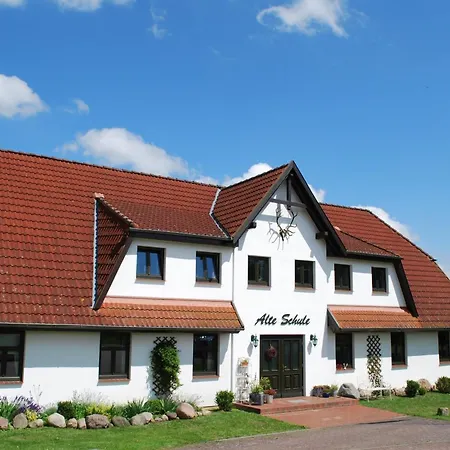 Gotland - Alte Schule Barlin * Dargun